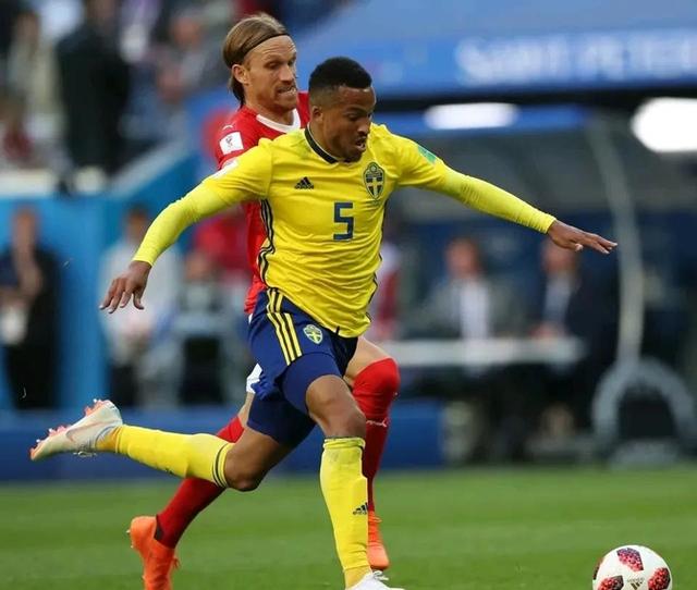 意大利险胜瑞典进入八强,荷兰遭遇罕见-平局迟早出局的简单介绍 意大利险胜瑞典进入八强,荷兰遭遇罕见-平局迟早出局的简单介绍