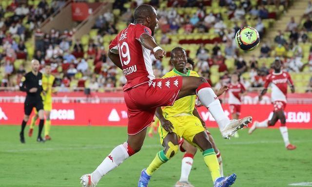 摩纳哥主场力克波尔多,赢得胜利 摩纳哥主场力克波尔多,赢得胜利