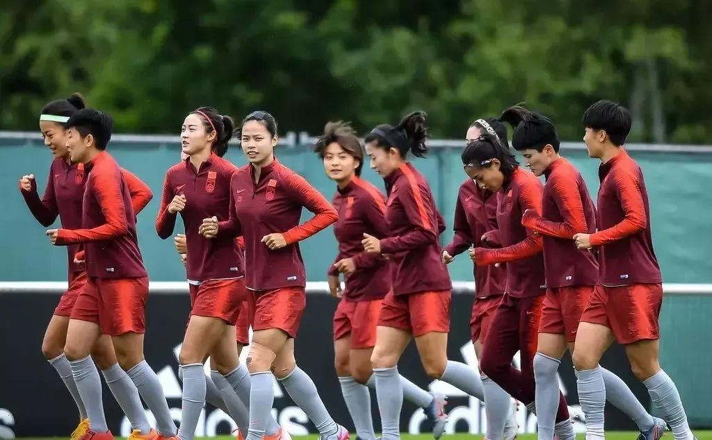 爱游戏下载-角逐风云：女子足球联赛最新战报令人期待的简单介绍