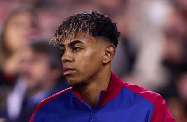 包含巴列卡诺年轻新秀梅尔卡多助攻制造进球,帮助球队赢得比赛的词条 包含巴列卡诺年轻新秀梅尔卡多助攻制造进球,帮助球队赢得比赛的词条