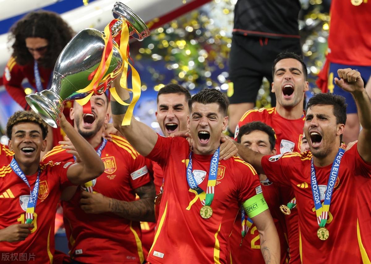 爱游戏-包含欧洲杯预选赛:荷兰主场击败保加利亚,比利亚转折的词条