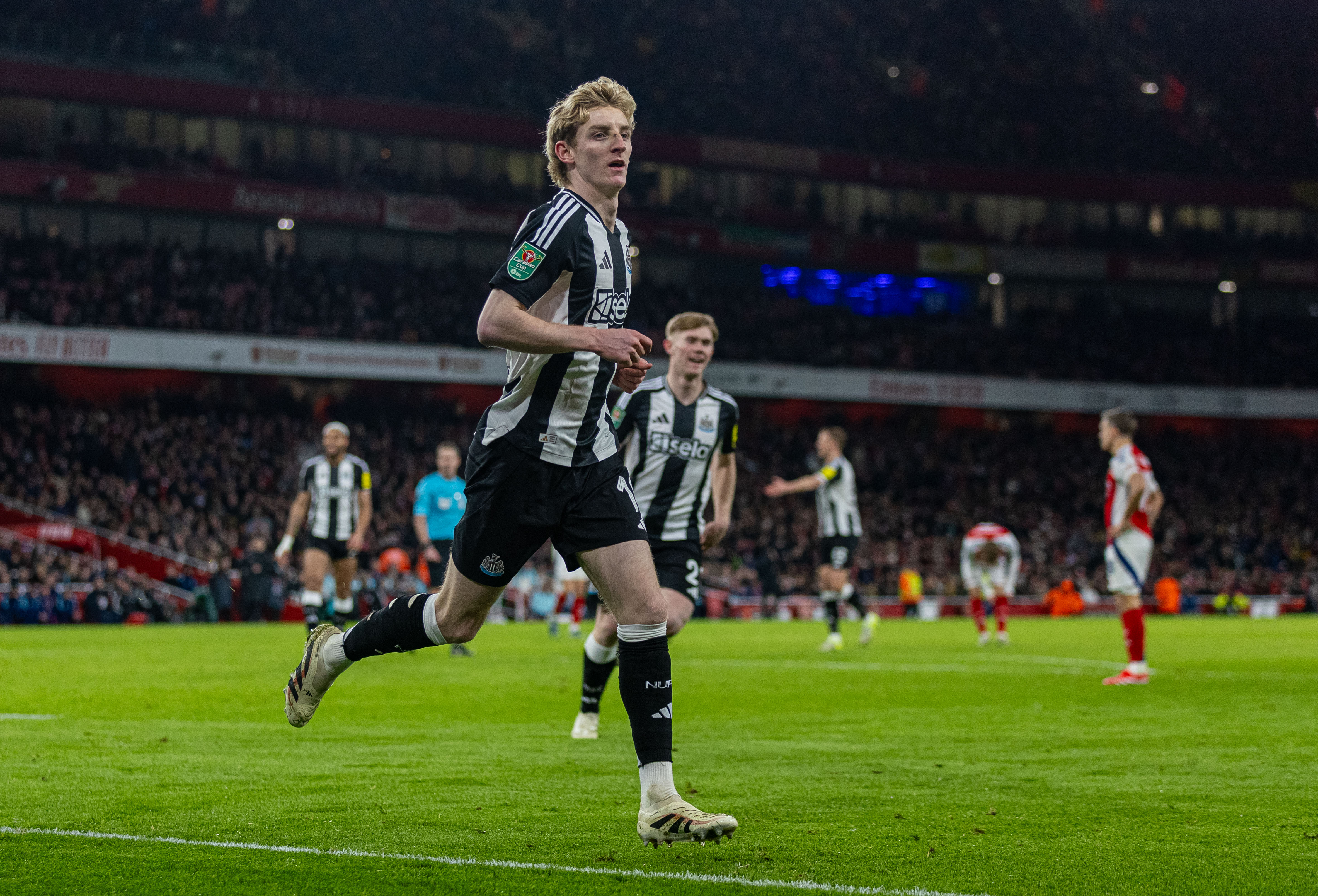 阿森纳在最新的欧洲联赛中完美展示实力 阿森纳在最新的欧洲联赛中完美展示实力