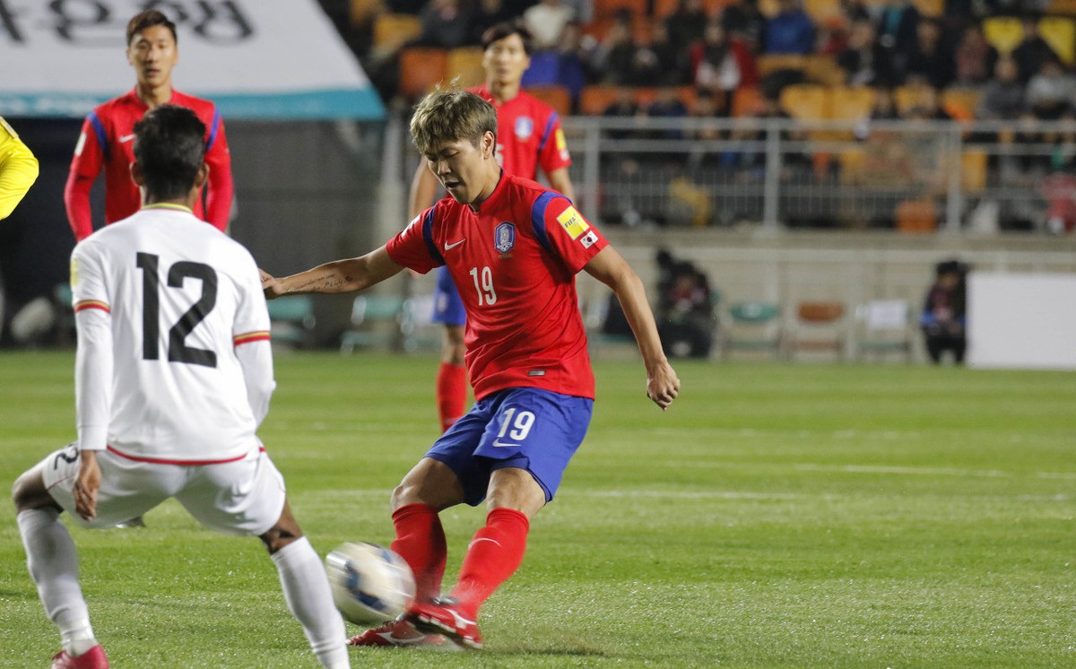 韩国队迎战亚洲杯卫冕冠军