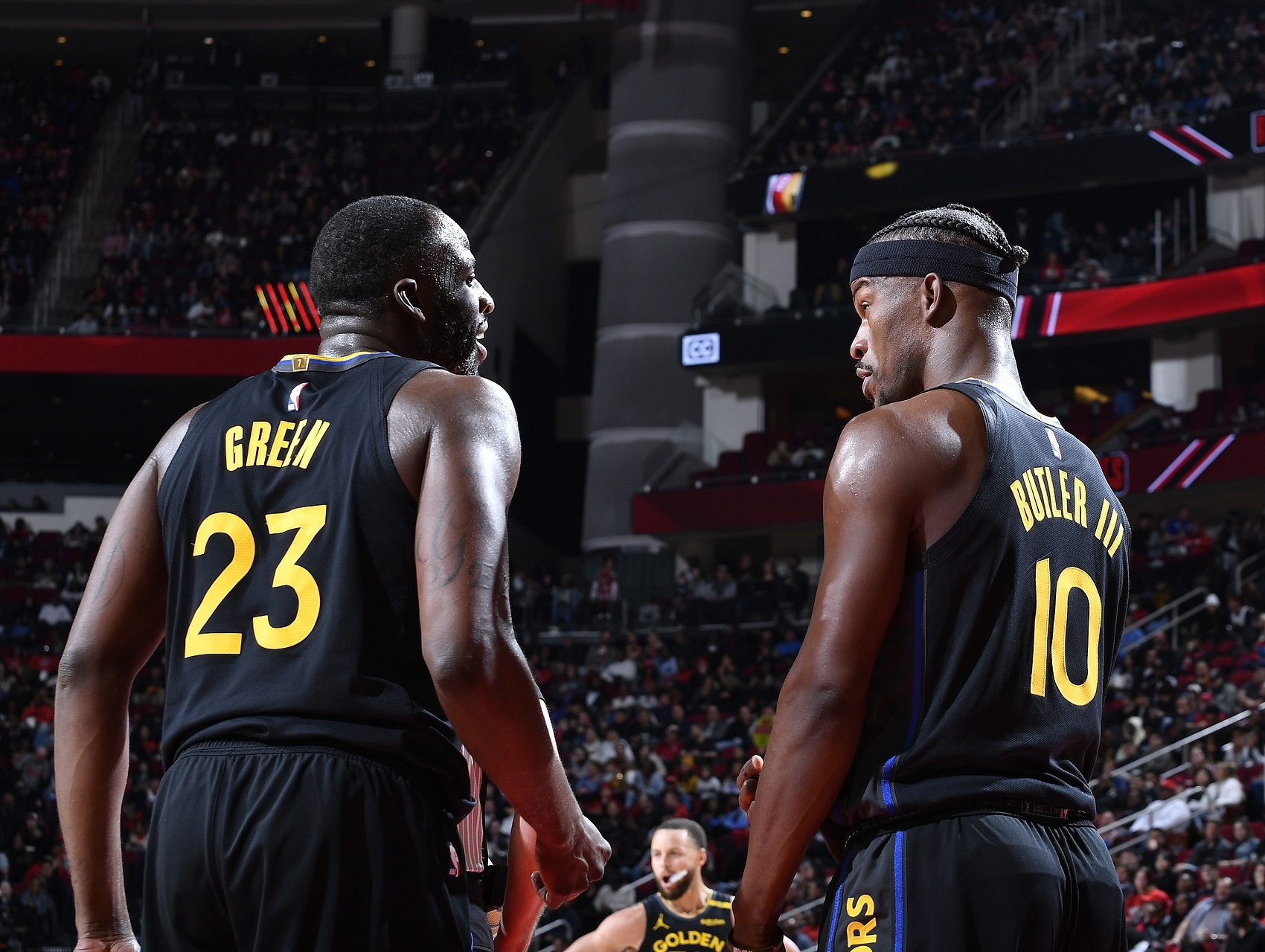 爱游戏在线-勇士主场击败尼克斯，科尔波普贡献全队最高分的简单介绍