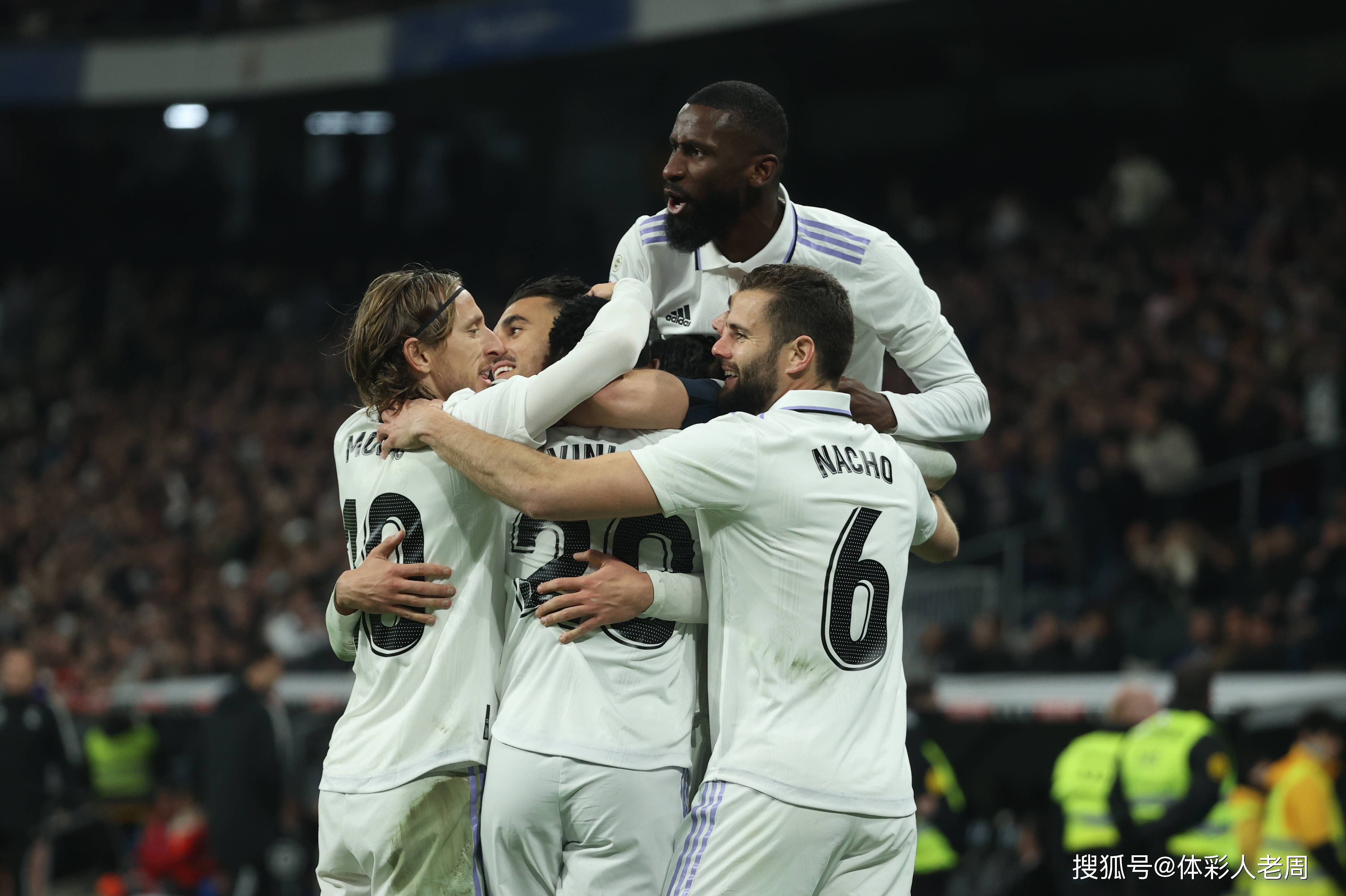 包含巴伦西亚主场丢球,被对手取得绝杀胜利的词条 包含巴伦西亚主场丢球,被对手取得绝杀胜利的词条