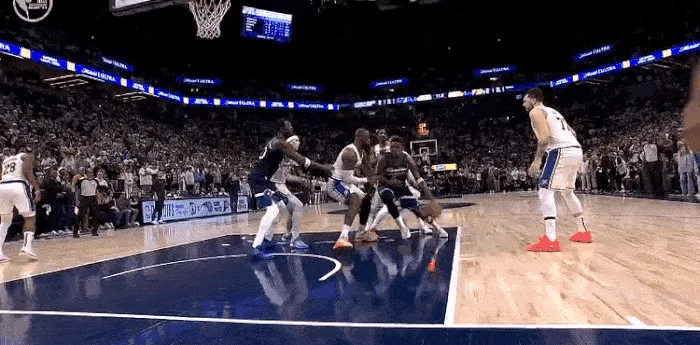 包含湖人胜出灰熊:詹姆斯关键时刻的一球定江山的词条 包含湖人胜出灰熊:詹姆斯关键时刻的一球定江山的词条