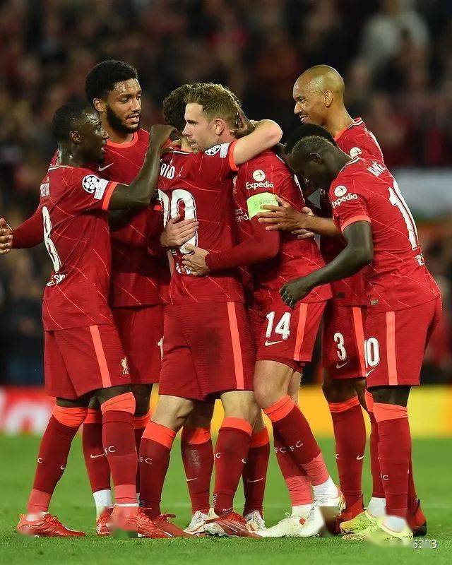 快船力挫太阳,保持不败金身状态完美 快船力挫太阳,保持不败金身状态完美