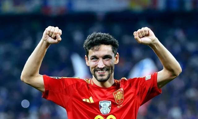 爱游戏APP-包含欧洲杯预选赛中一位老将球员再次展现实力的词条