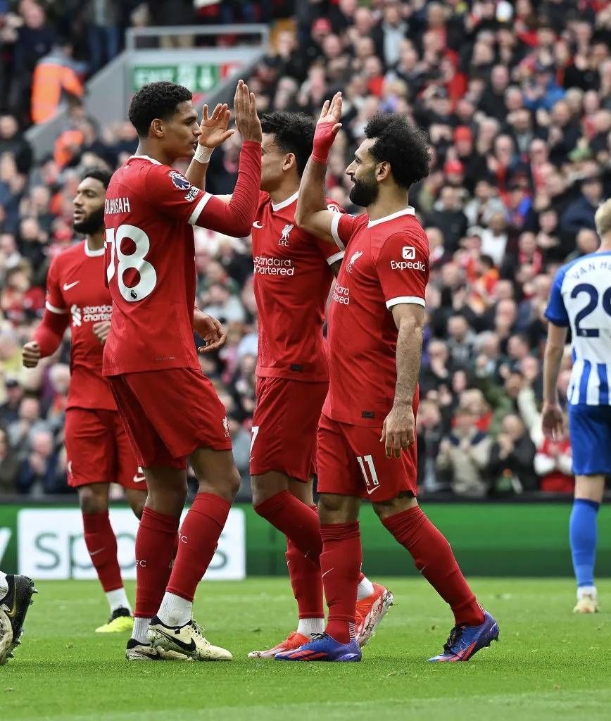 爱游戏体育-宁波队主场取胜,稳居积分榜中游