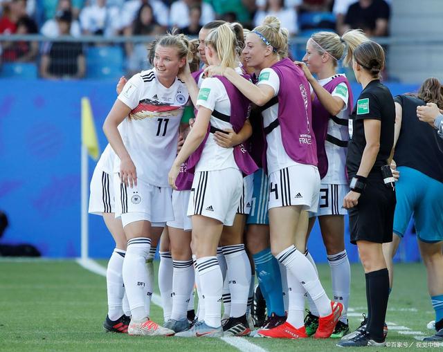 爱游戏官方入口-荷兰女足领先对手,实力强劲令人侧目
