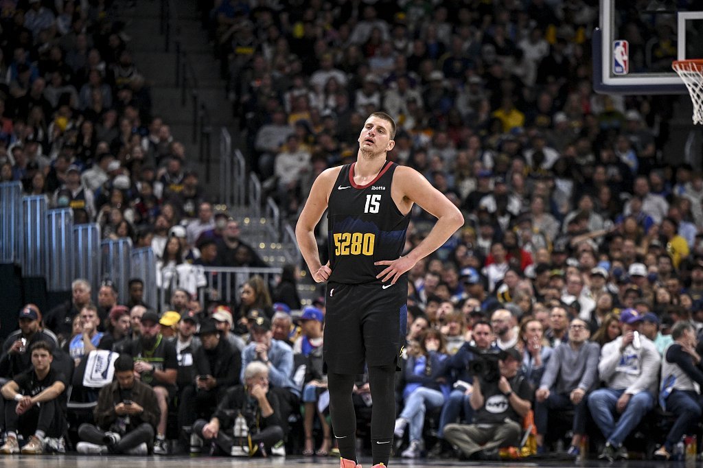 爱游戏官网-包含森林狼内线组合发威,双塔输出助球队获胜的词条