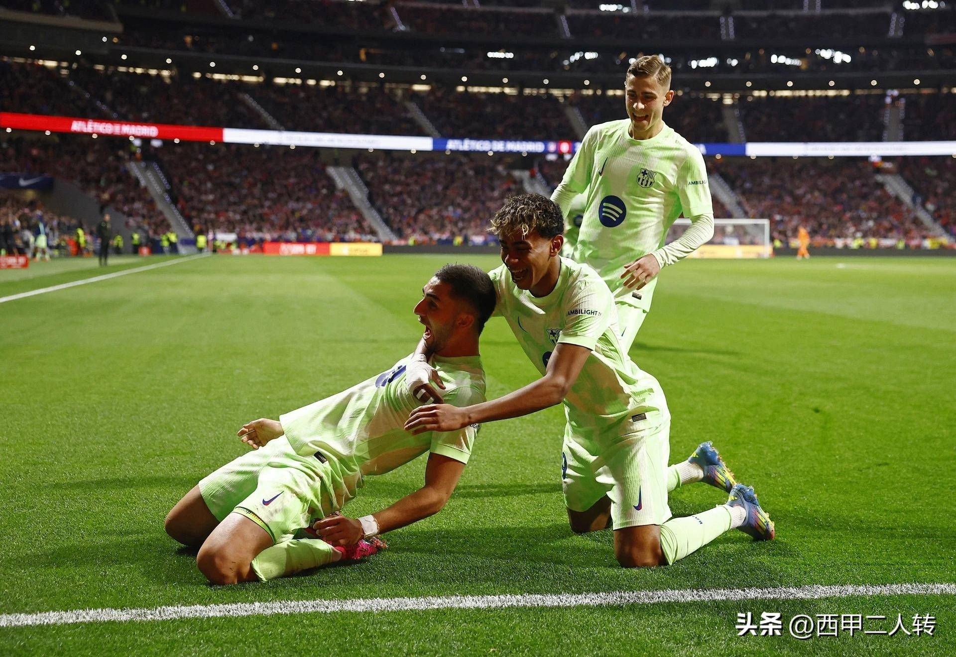 皇家马德里惨遭巴塞罗那逆转,连续两轮失利 皇家马德里惨遭巴塞罗那逆转,连续两轮失利