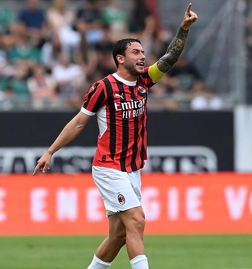 AC米兰队长拉特之声重现,球队士气正佳的简单介绍 AC米兰队长拉特之声重现,球队士气正佳的简单介绍