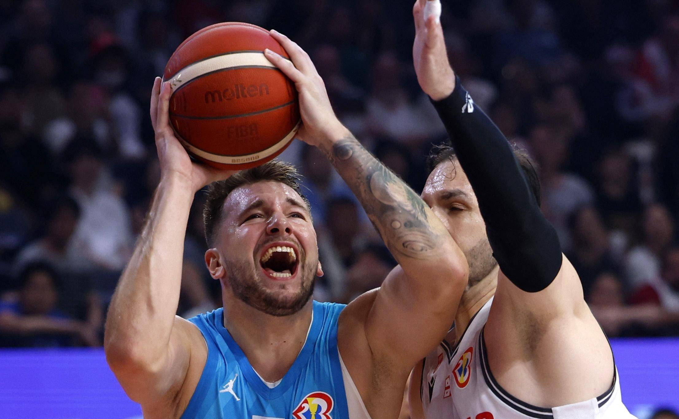 爱游戏在线-斯洛文尼亚男篮在欧洲锦标赛上实现逆袭