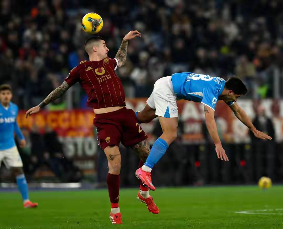 爱游戏体育-那不勒斯主场逼平维罗纳,难分高下