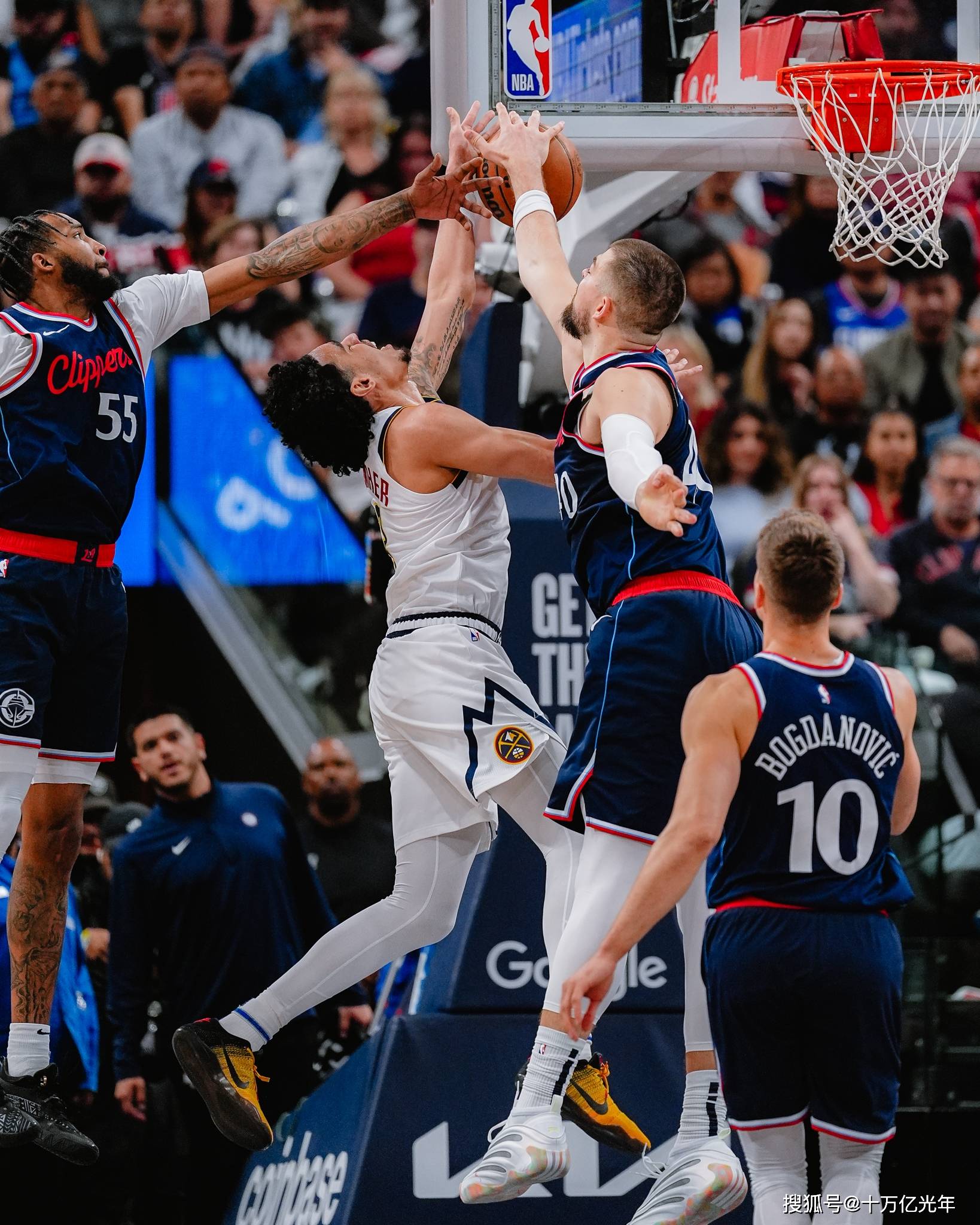 快船遭遇惨败,凯尔-伦纳德砍下全队最高28分 快船遭遇惨败,凯尔-伦纳德砍下全队最高28分