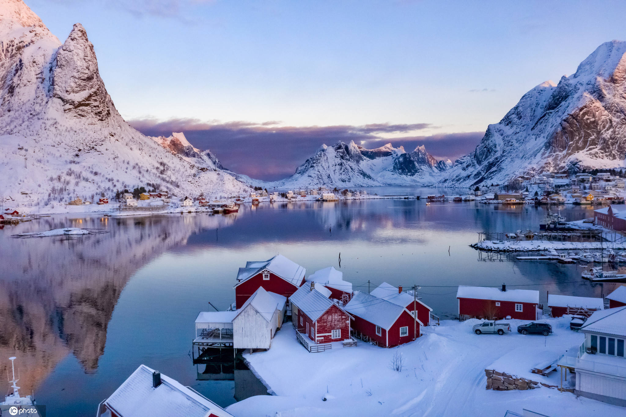 爱游戏在线-德国迎战冰岛,士气高昂备战