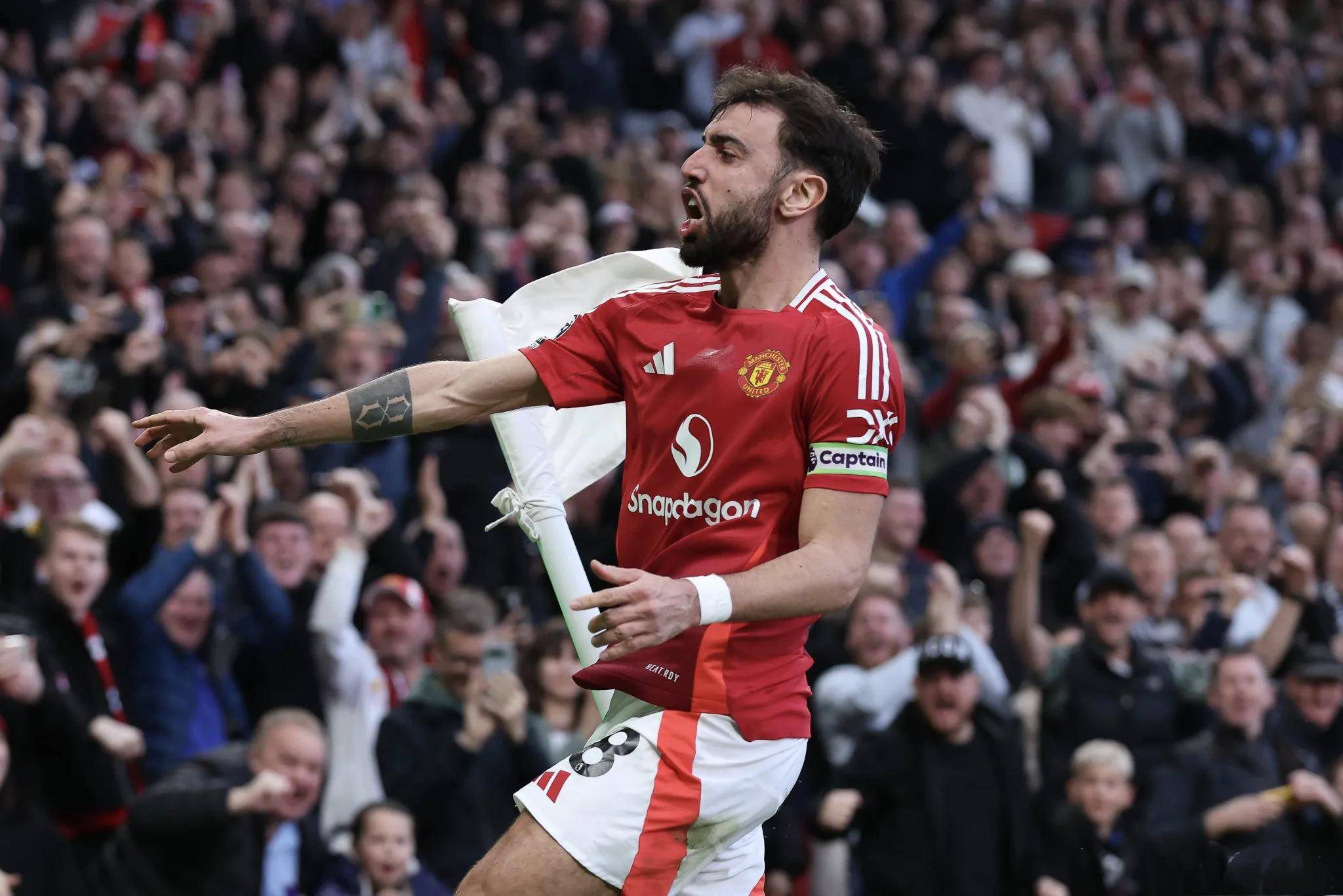 爱游戏官方-罗马队球员士气颓废，急需反弹的简单介绍