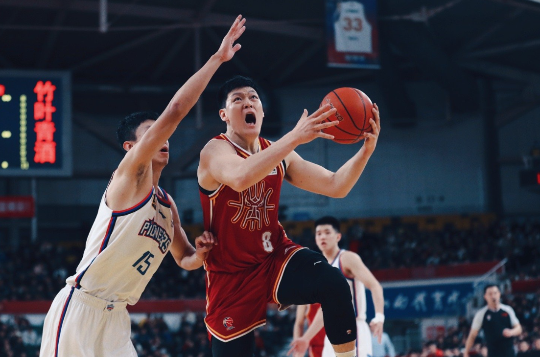 山西男篮豪取连胜,势如破竹的简单介绍 山西男篮豪取连胜,势如破竹的简单介绍