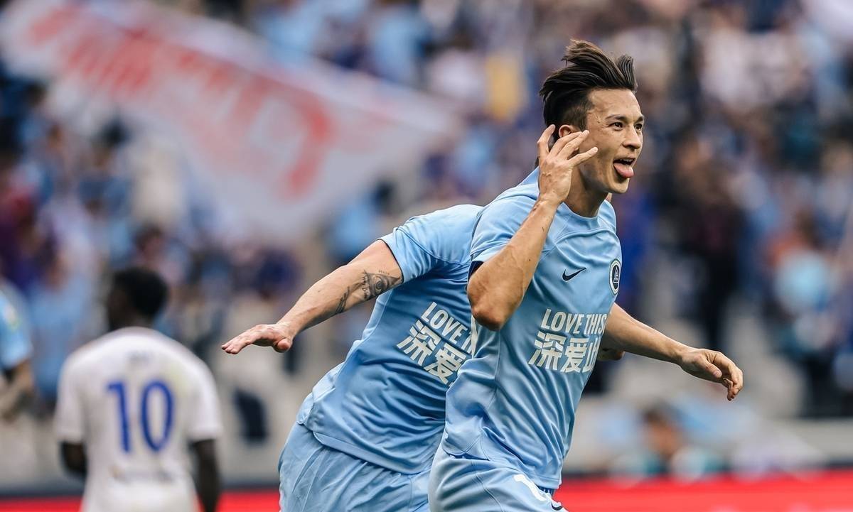 爱游戏APP-包含球队升班马在职业联赛中崭露头角的词条