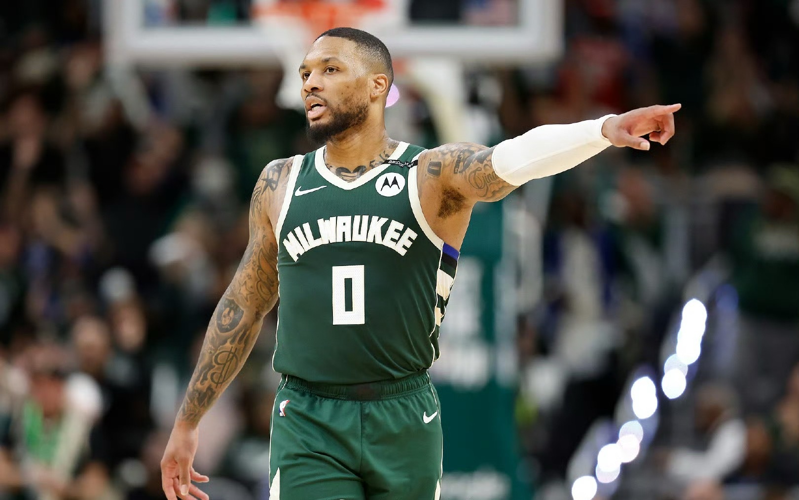 谁能阻挡雄鹿?米尔沃基轻取魔术晋级 谁能阻挡雄鹿?米尔沃基轻取魔术晋级