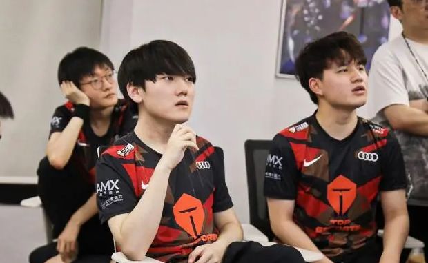 爱游戏在线-胜者晋级下一轮!谁将笑到最后