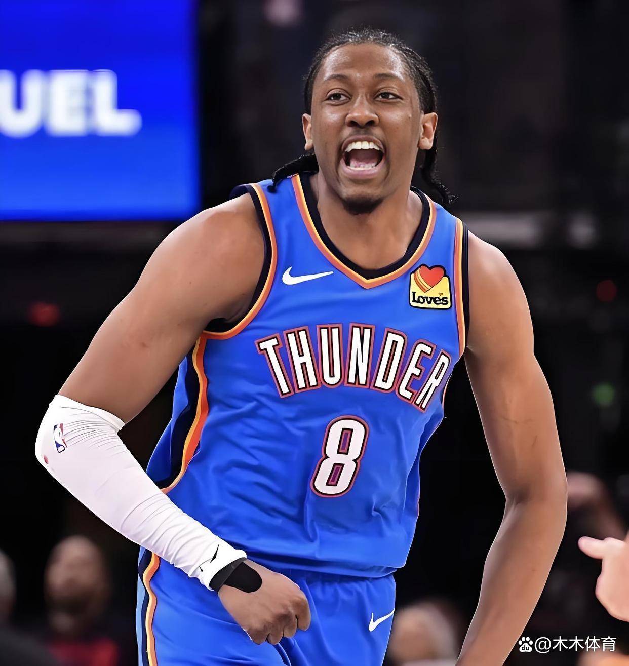 爱游戏tv-步行者一波澎湃，客场逆转魔术获胜