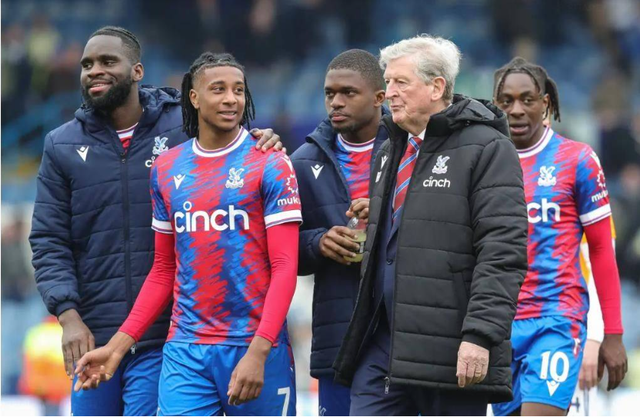 爱游戏tv-阿贾克斯中场维尔纳斯受伤，恐将休战数周