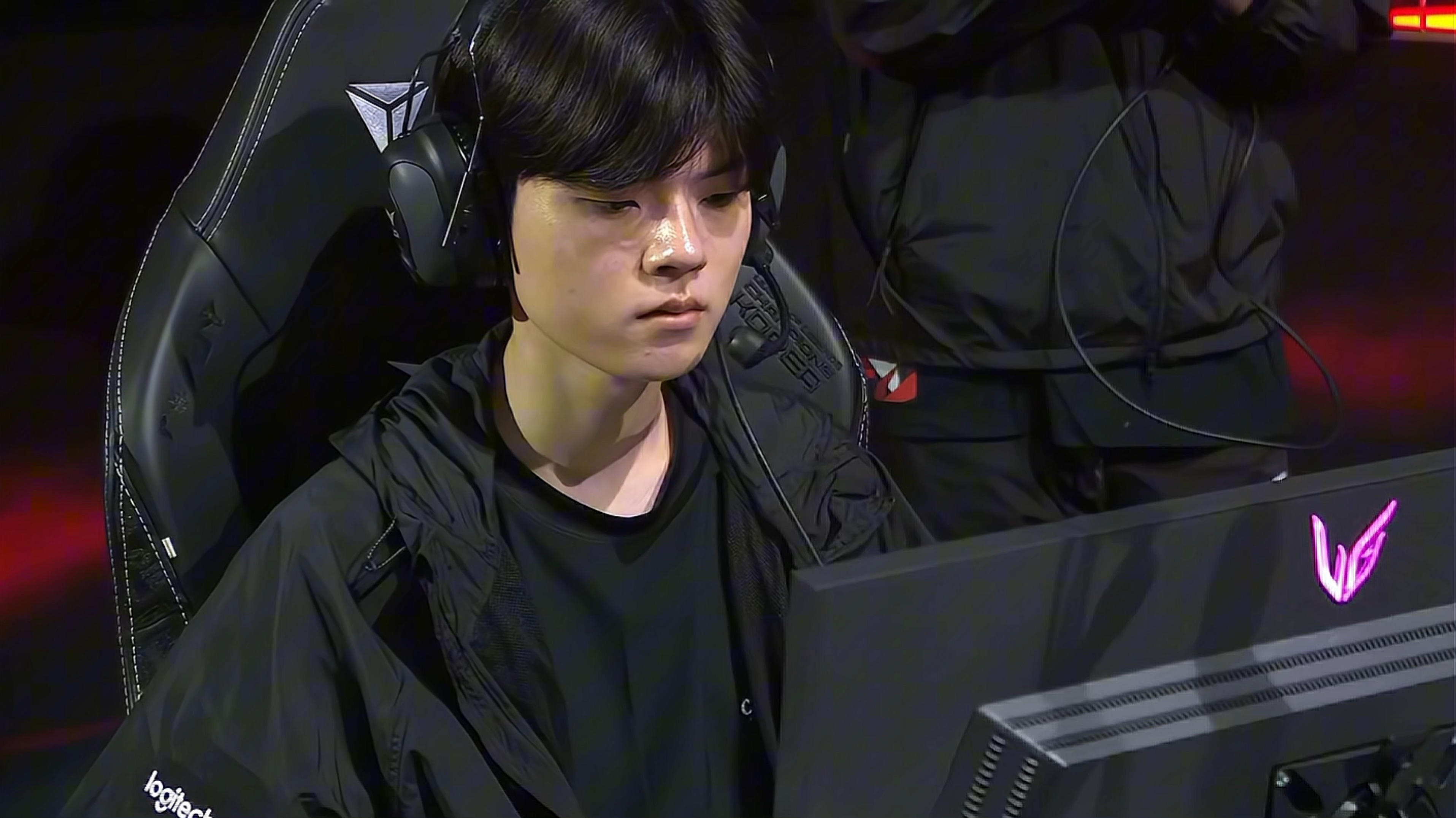 爱游戏-包含NS横扫EDG,Deft惊艳世界的词条