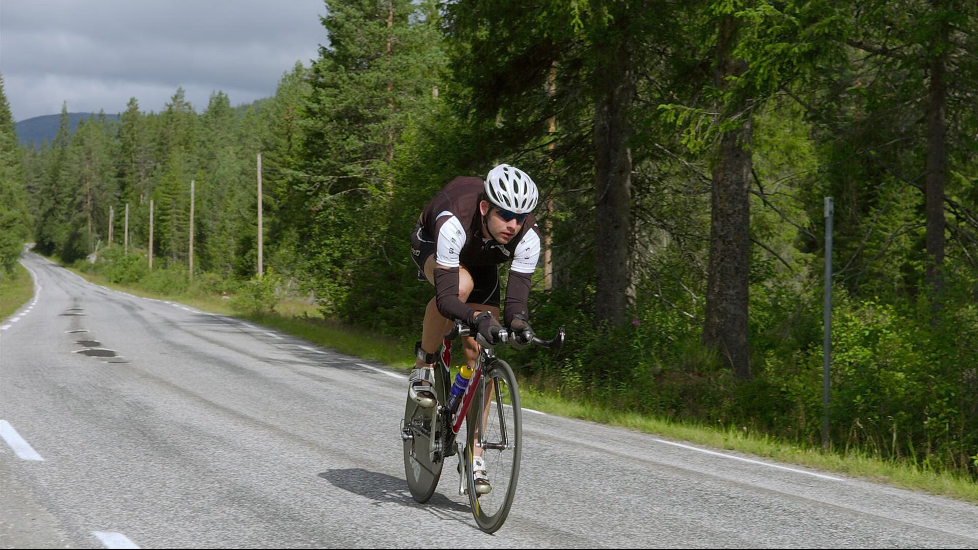 黑色电影里的最后一击，德罗赞与雷霆的沉默革命