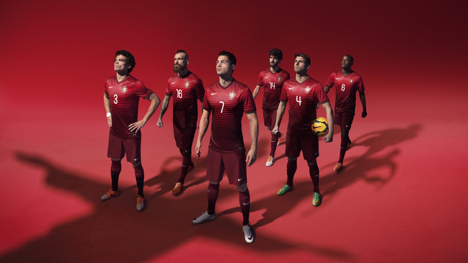 乒乓眼破铁骑阵—当许昕的智慧照亮葡萄牙的绿茵之路